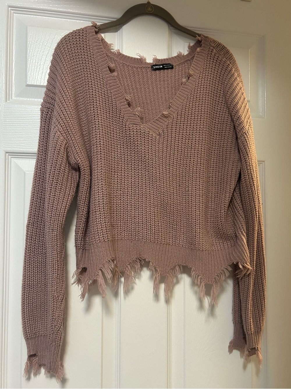 Distressed V-Neck Knit Sweater in Mauve Pink